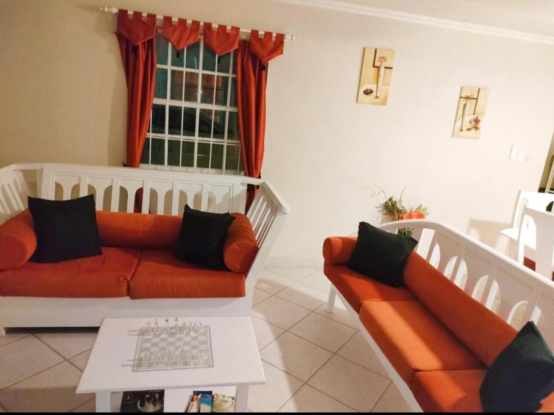 Surfer'S Paradise Retreat - Gated Community Townhouse For Surfers & Families Christ Church Zewnętrze zdjęcie